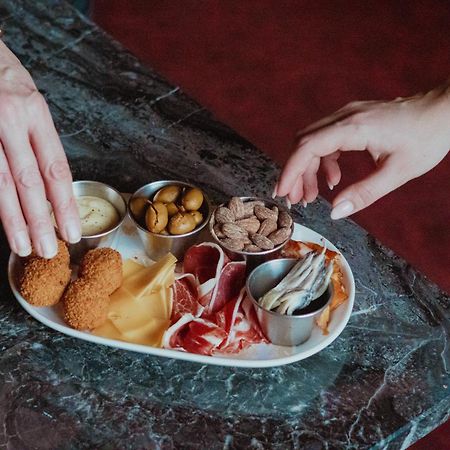 Grand Boutique Hotel-Restaurant Huis Vermeer デーフェンター エクステリア 写真