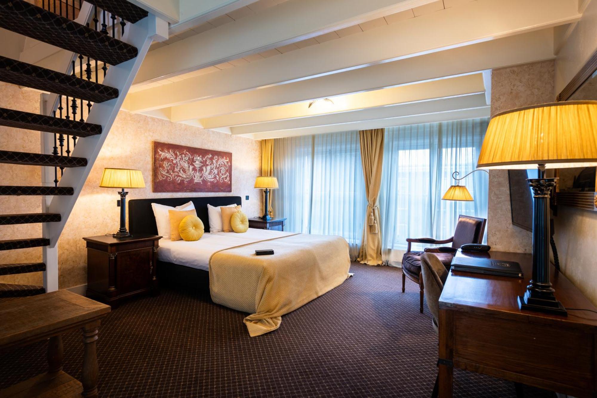 Grand Boutique Hotel-Restaurant Huis Vermeer デーフェンター 部屋 写真