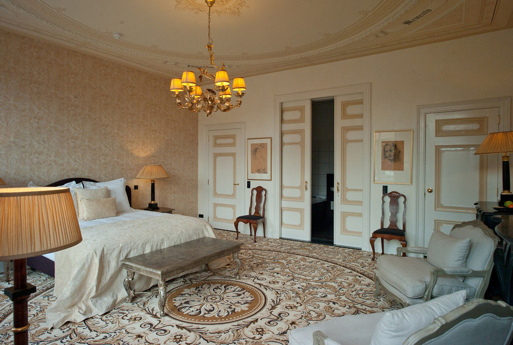 Grand Boutique Hotel-Restaurant Huis Vermeer デーフェンター エクステリア 写真